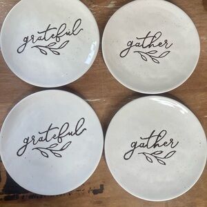 Set of 4 Thanksgiving Plates